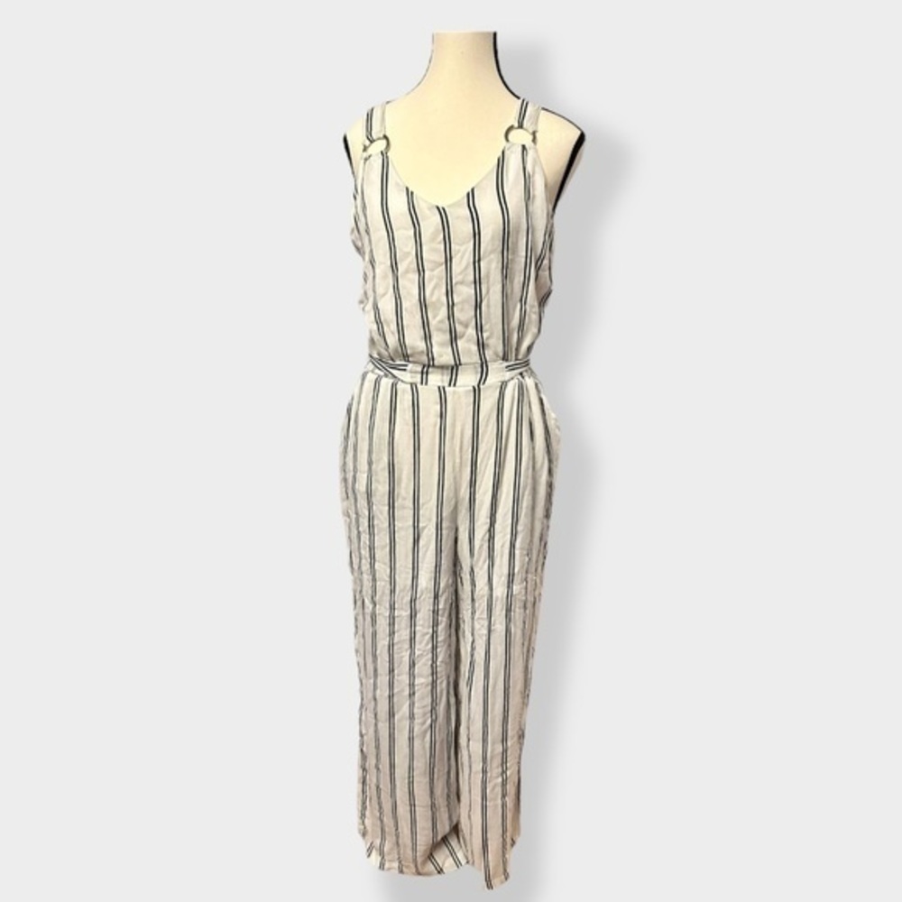 Women’s XL Black and White Striped Jumpsuit with Pockets Fully Lined Rayon